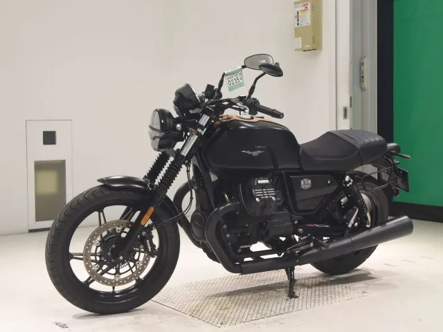 Moto Guzzi GUZZI V7 STONE 2022, matt black, фото 4