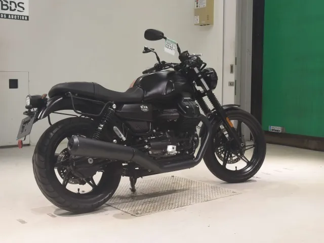 Moto Guzzi GUZZI V7 STONE 2022, matt black, фото 5