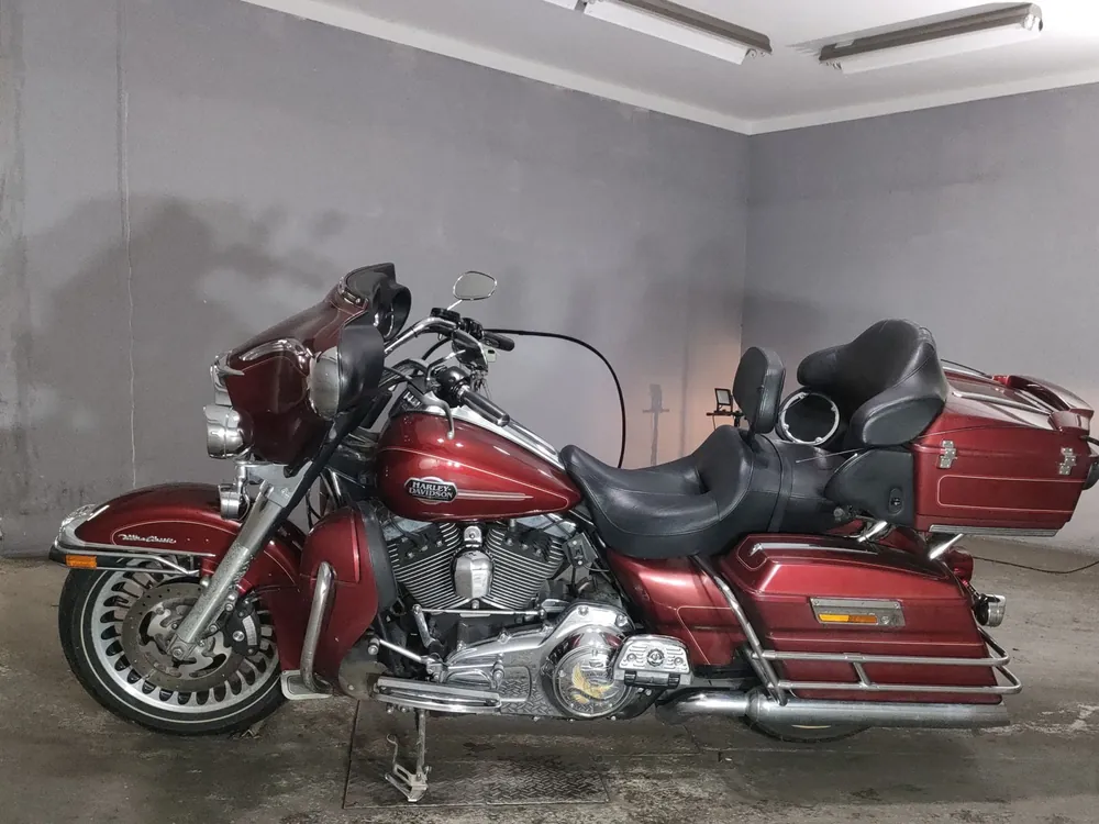 Harley-Davidson FLHTCU1580 2009, красный, фото 2