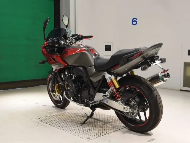 Honda CB400SB 2017, red | gunmetal, фото 6