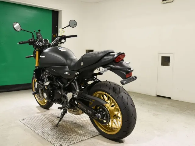 Kawasaki Z900RS 2025, matt black, фото 6