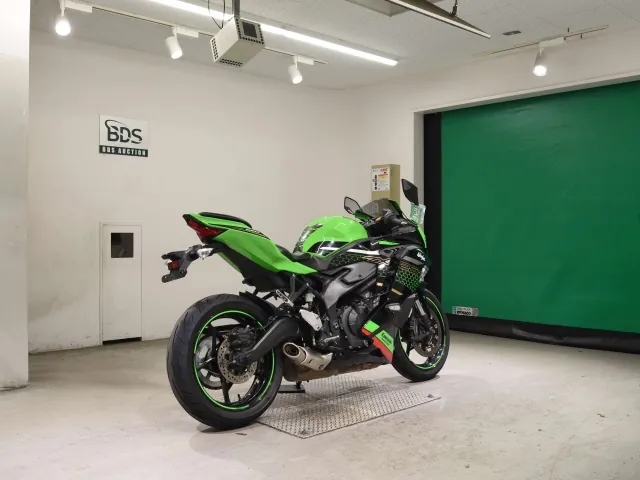 Kawasaki Ninja ZX-25R, зелёный, фото 5