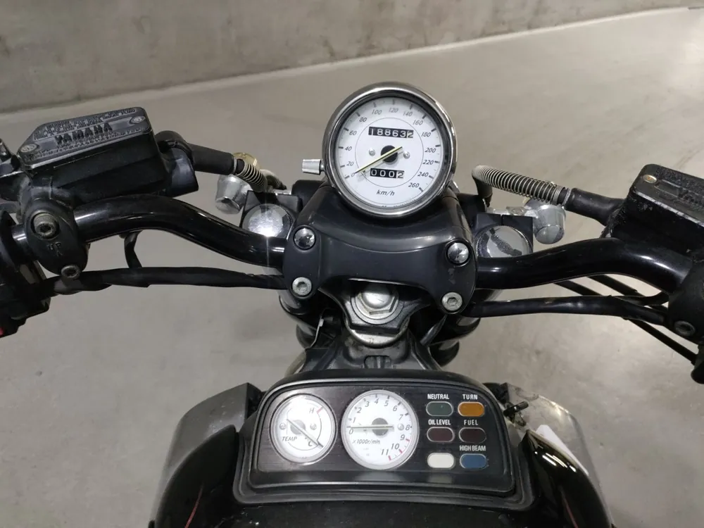Yamaha V-MAX 2005, black/red, фото 5