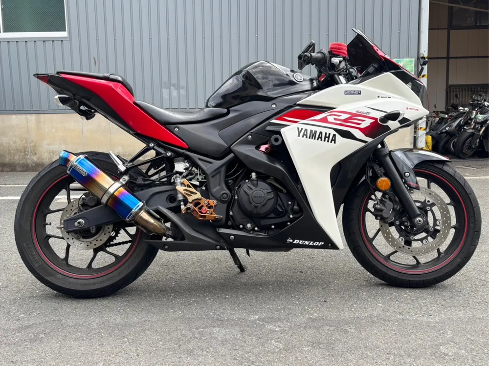 Yamaha MT-03 2015, black / white / red, фото 2