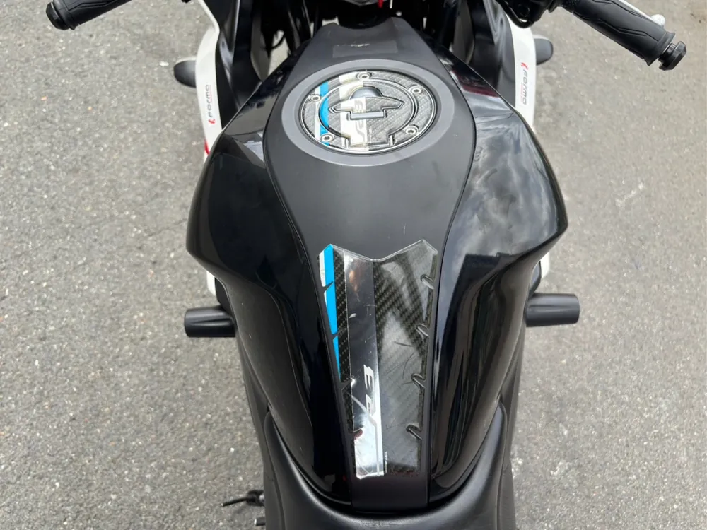 Yamaha MT-03 2015, black / white / red, фото 10