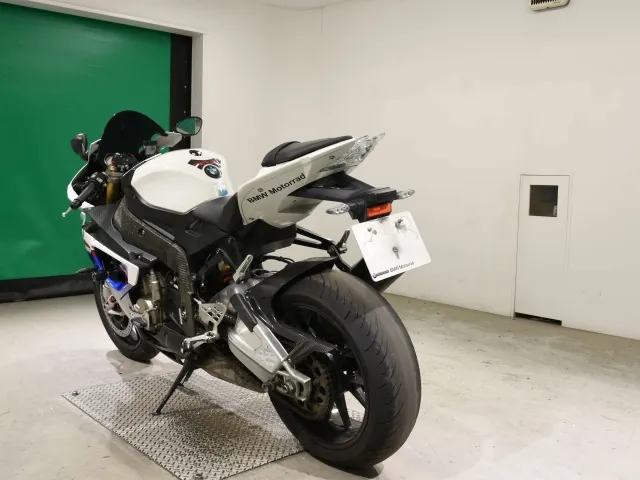 BMW S1000Rr 2010, white | red | blue, фото 6