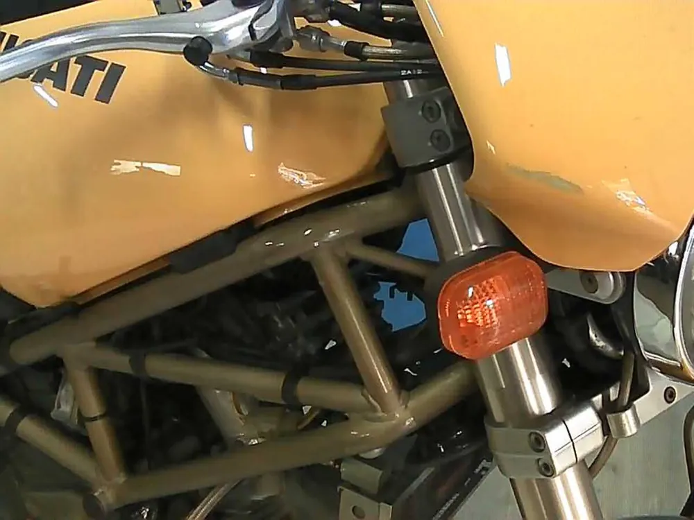 Ducati Monster 900 1999, фото 9