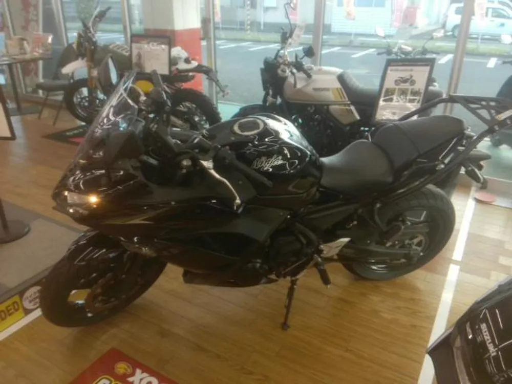 Kawasaki Ninja650A 2017, чёрный, фото 2