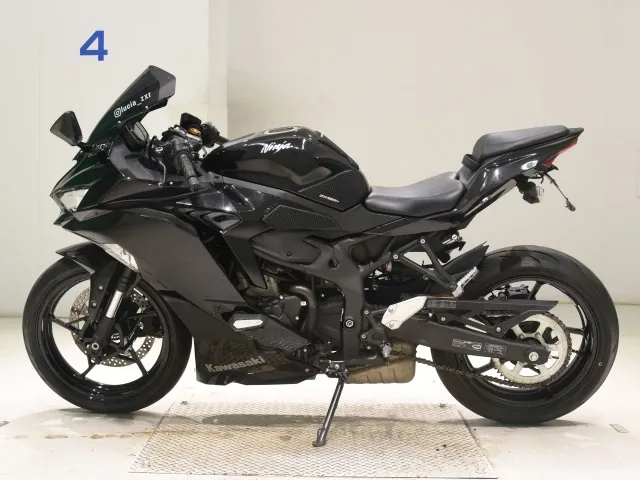 Kawasaki Ninja ZX-25R, чёрный, фото 2