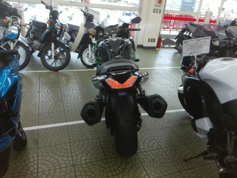 Kawasaki Ninja ZX-14R 2016, black/green, фото 5