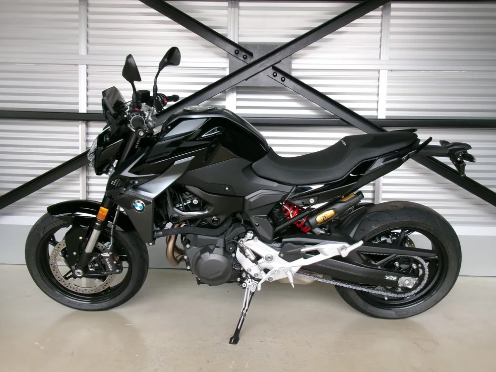 BMW F900R TOURING 2026, чёрный, фото 2