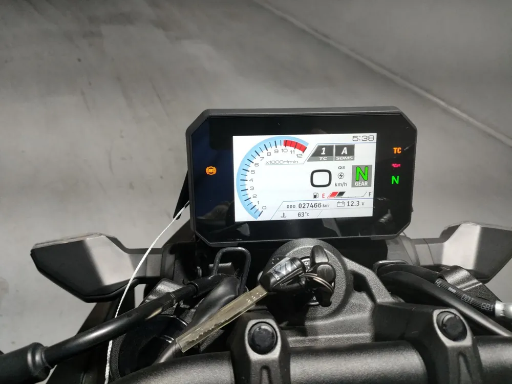 Suzuki Gsx-8T, black/gray, фото 5