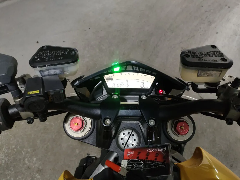Ducati Street Fighter 848 2013, жёлтый, фото 5