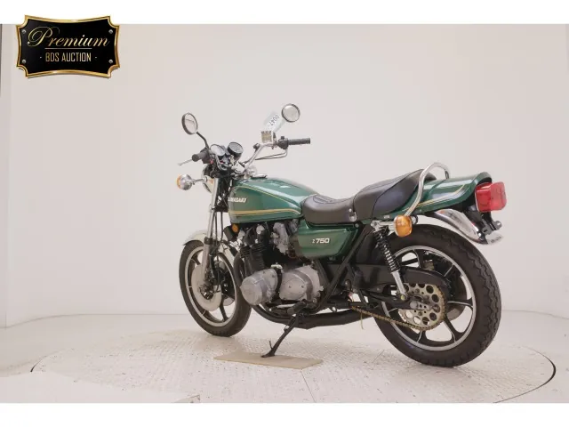 Kawasaki Z750D1 1978, зелёный, фото 6