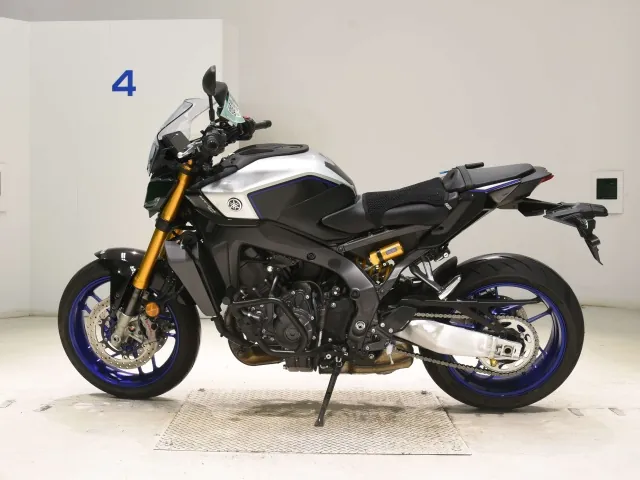 Yamaha Mt-09-2Sp 2025, black | silver, фото 2