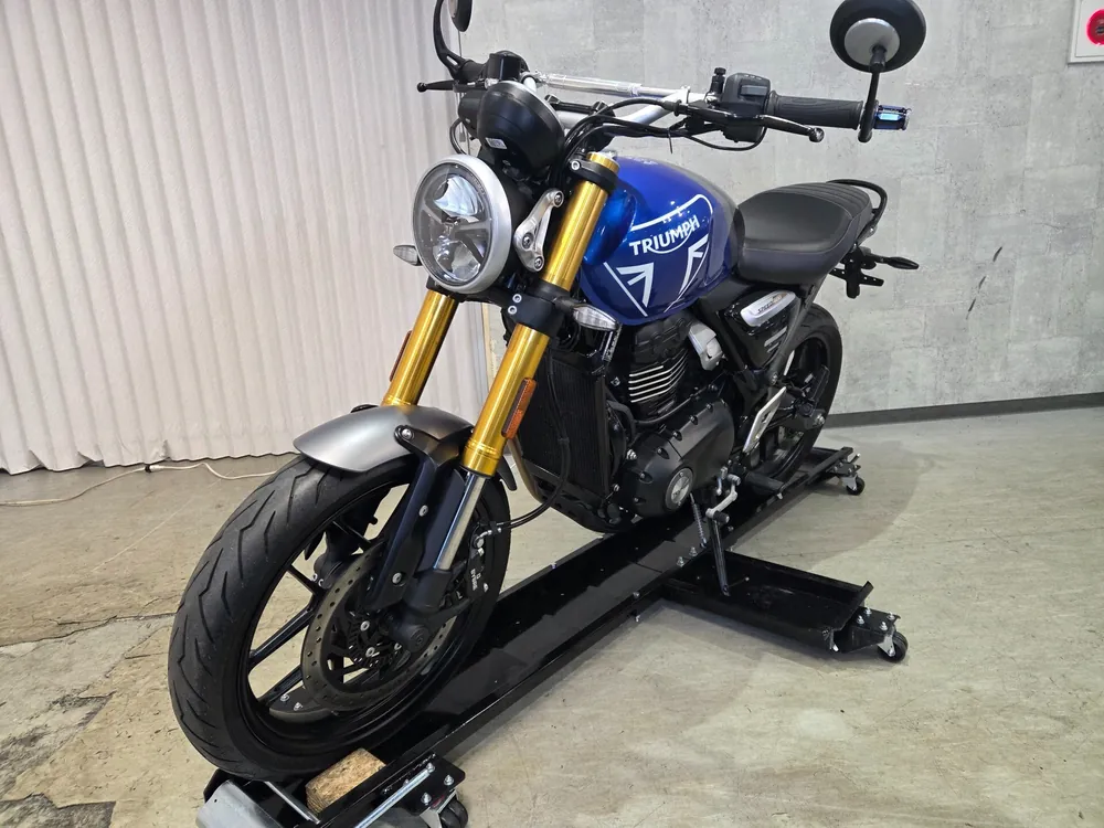 Triumph Speed 400 2024, синий, фото 6