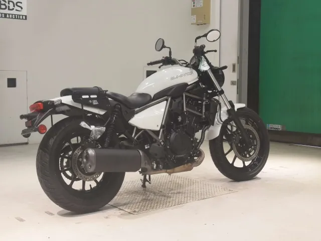 Kawasaki Eliminator 400SE, белый, фото 5