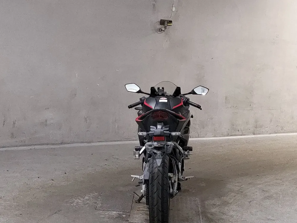 Honda CBR250RR, чёрный, фото 4