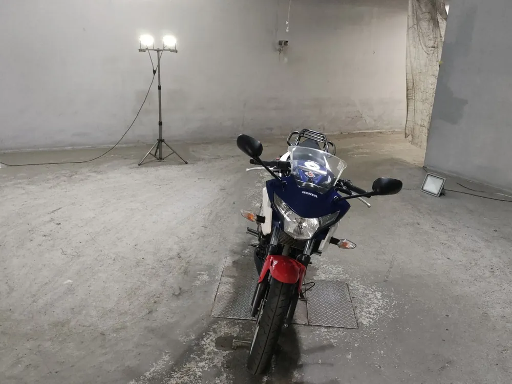 Honda CBR250R MC41, white / blue, фото 3