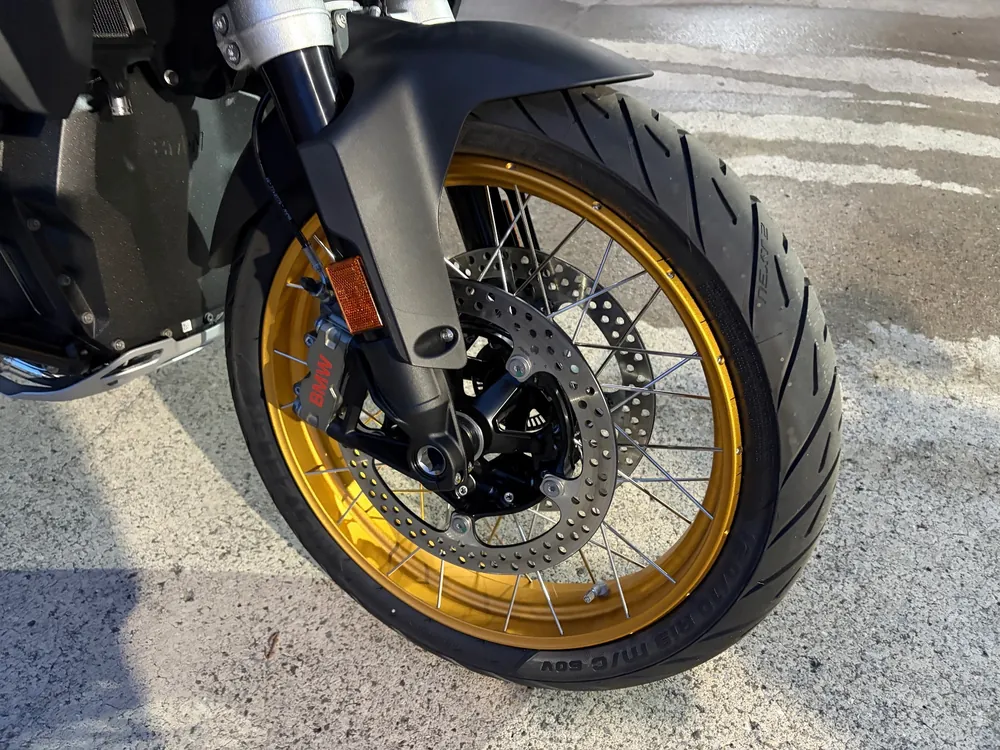 BMW R1300Gs Adv Asa 2026, зелёный, фото 5