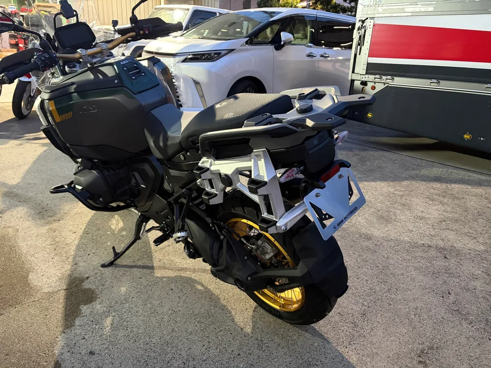 BMW R1300Gs Adv Asa 2026, зелёный, фото 9