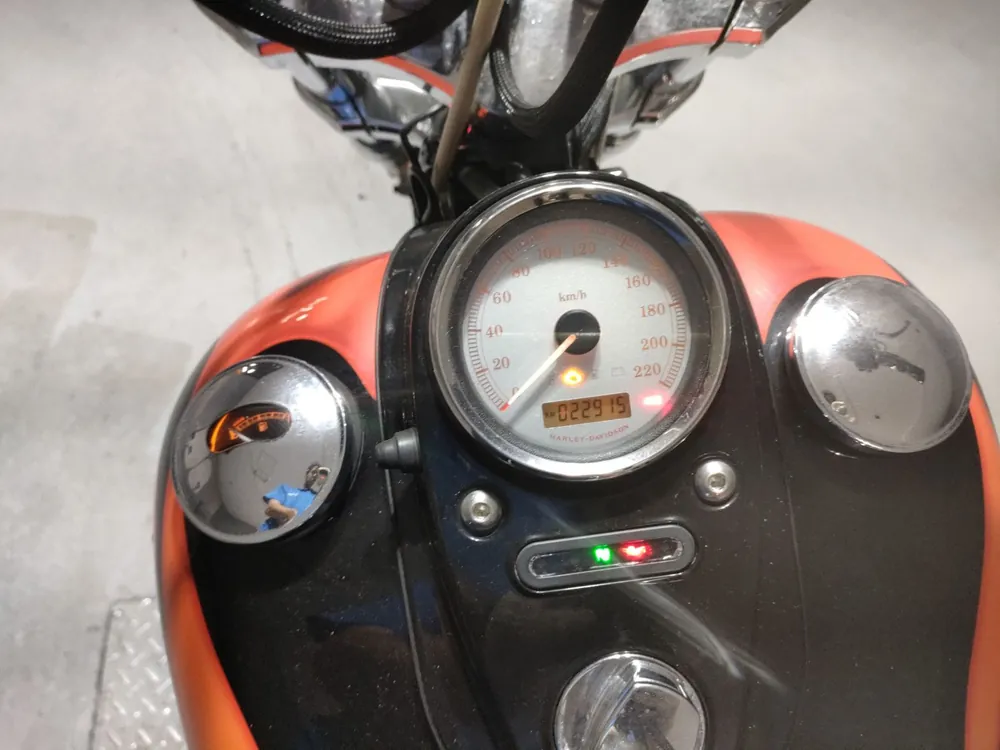 Harley-Davidson FXDWG1580 2010, чёрный, оранжевый, фото 5