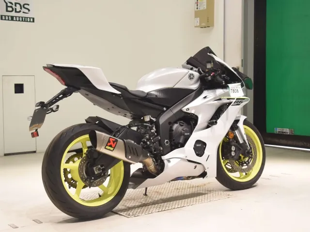 Yamaha 6 2017, белый, серебристый, фото 5