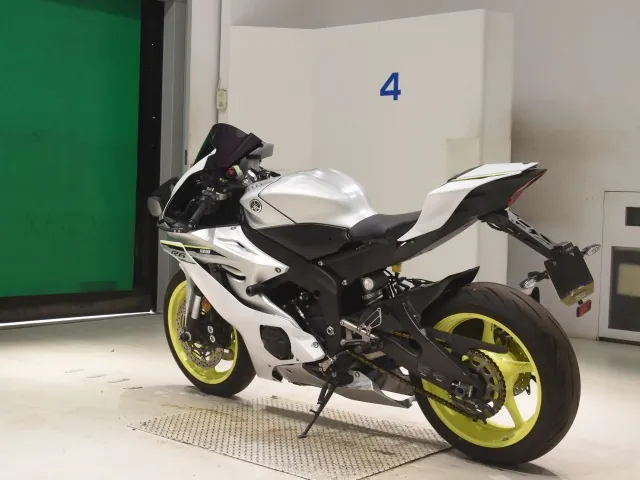 Yamaha 6 2017, белый, серебристый, фото 6