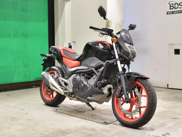 Honda NC750S 2016, red | black, фото 3