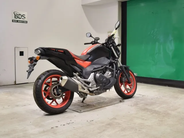 Honda NC750S 2016, red | black, фото 5