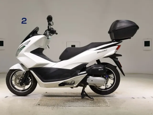 Honda PCX JF56, белый, фото 2