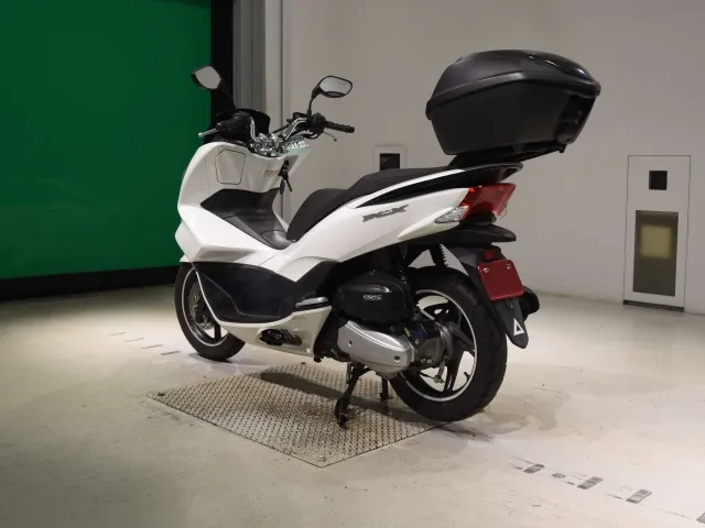 Honda PCX JF56, белый, фото 6