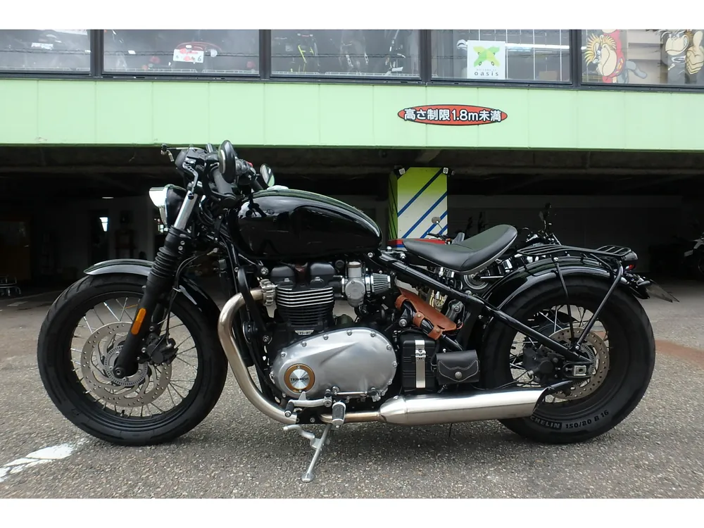 Triumph Bonneville Bo Bar 2017, чёрный, фото 17