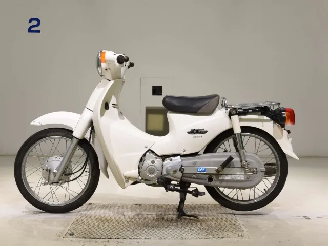Honda Super Cub110, белый, фото 2