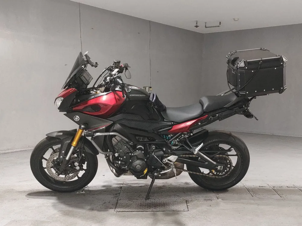 Yamaha MT-09 2015, красный, фото 2