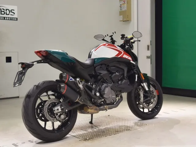 Ducati M937+ 2024, white | red | green, фото 5