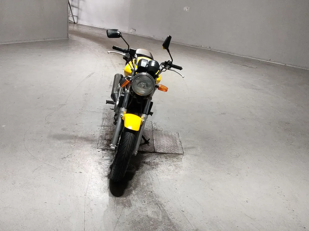 Honda VTR250 MC33, жёлтый, фото 3