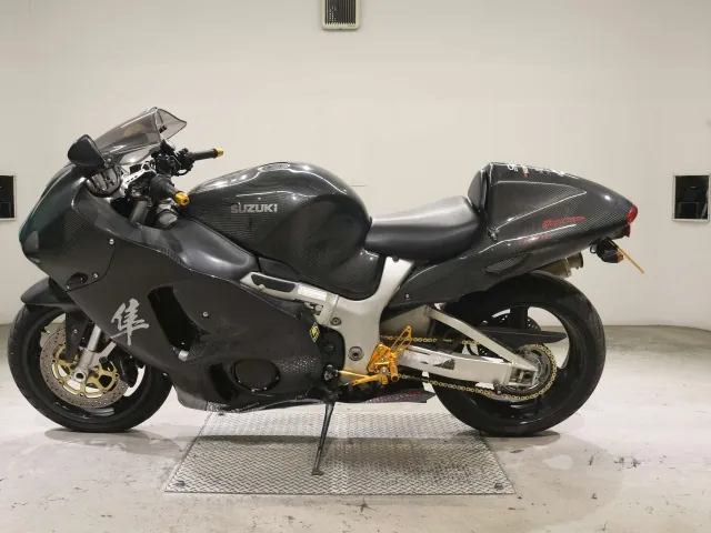 Suzuki GSX1300R Hayabusa 1999, carbon, фото 2