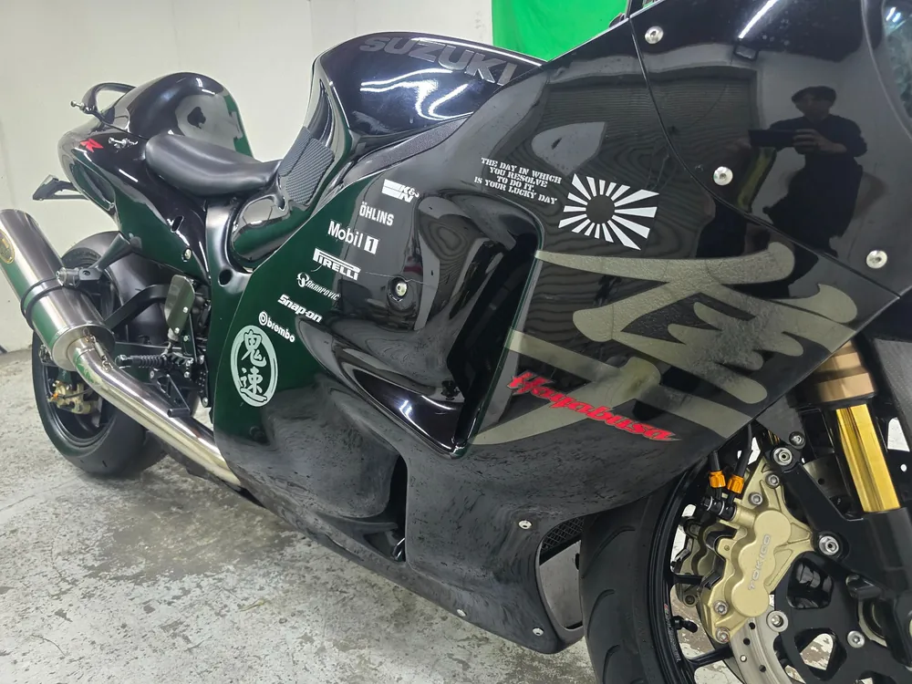 Suzuki GSX1300R 2003, чёрный, фото 14