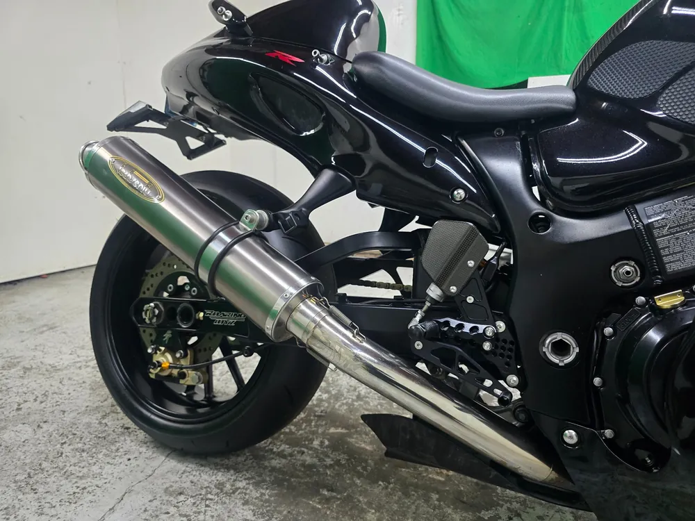 Suzuki GSX1300R 2003, чёрный, фото 15