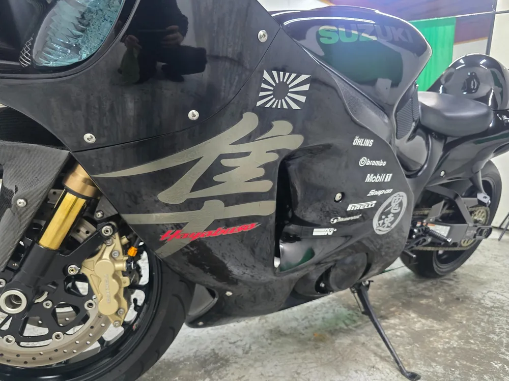 Suzuki GSX1300R 2003, чёрный, фото 17