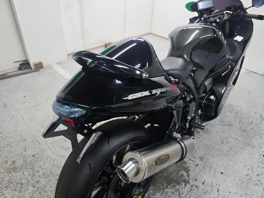 Suzuki GSX1300R 2003, чёрный, фото 20