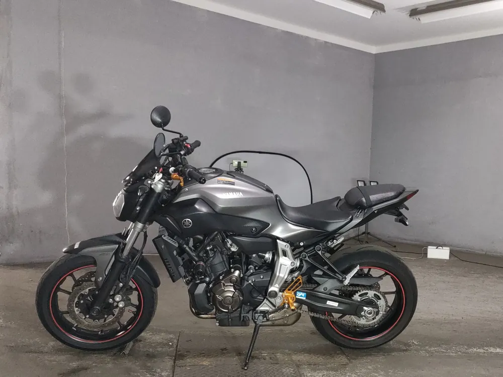 Yamaha MT-07 2014, серый, фото 2