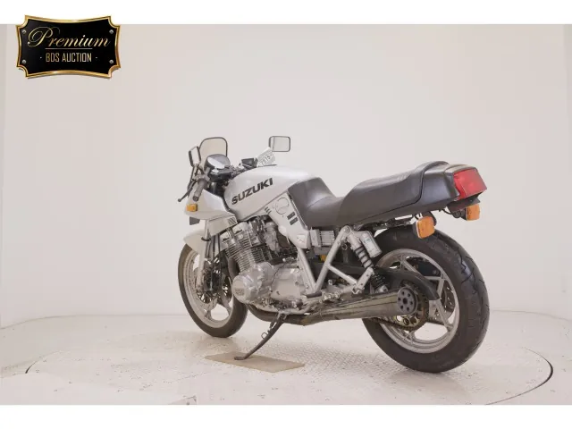 Suzuki GSX1100S Katana 1999, серебристый, фото 6