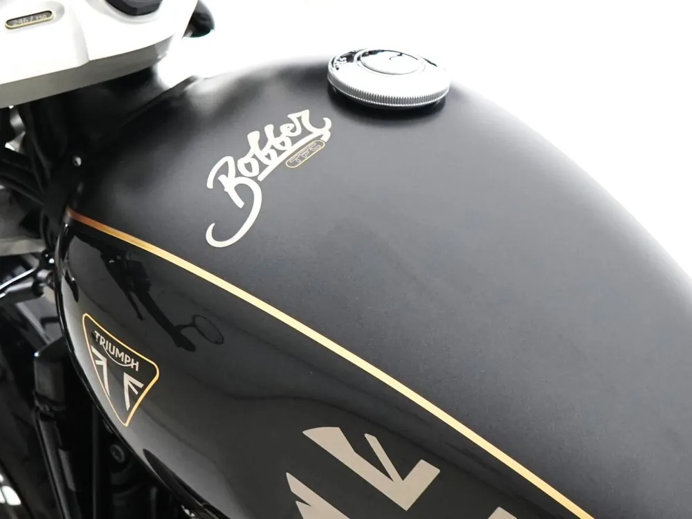 Triumph Bonneville Bobber TFC 2020, фото 3