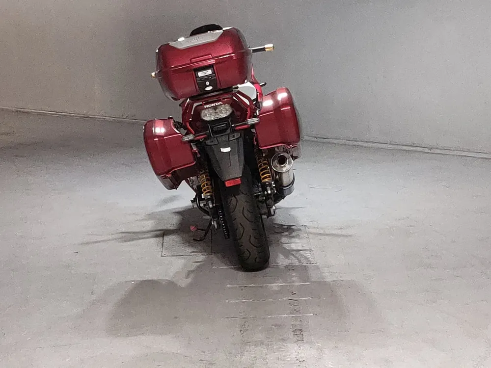 Honda CB1300 2020, white / red, фото 4