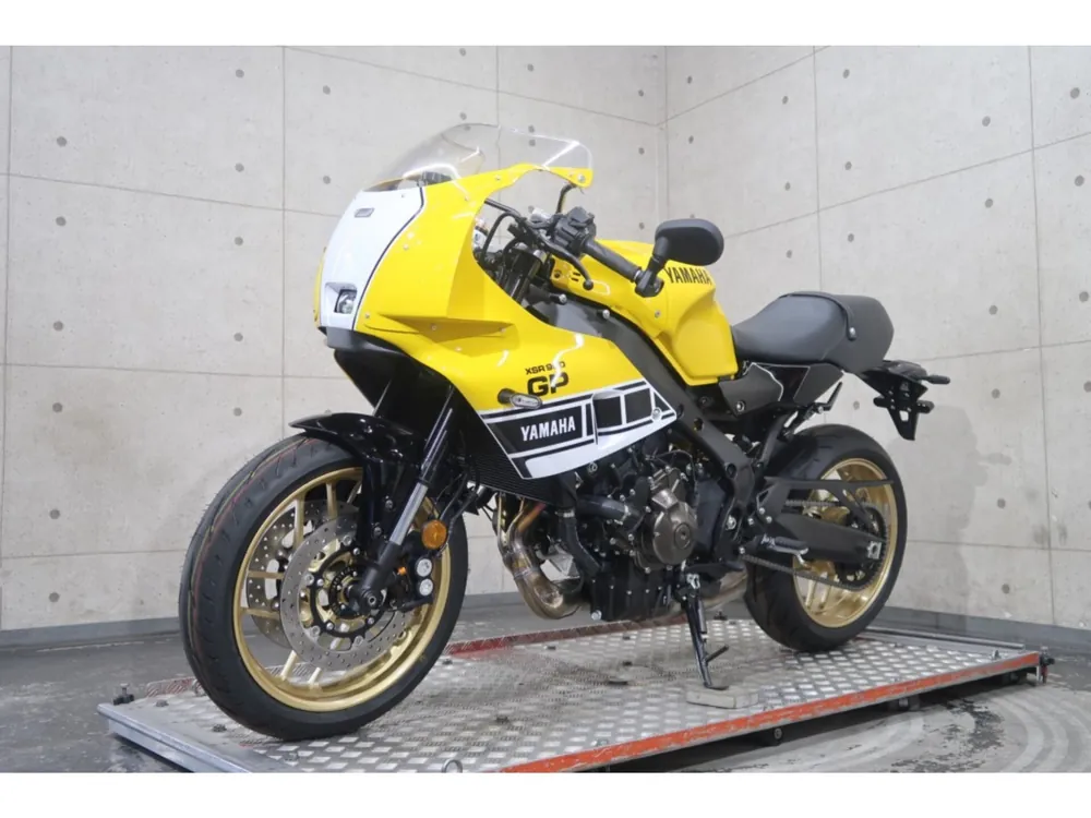 Yamaha Xsr900-2 2026, жёлтый, фото 3