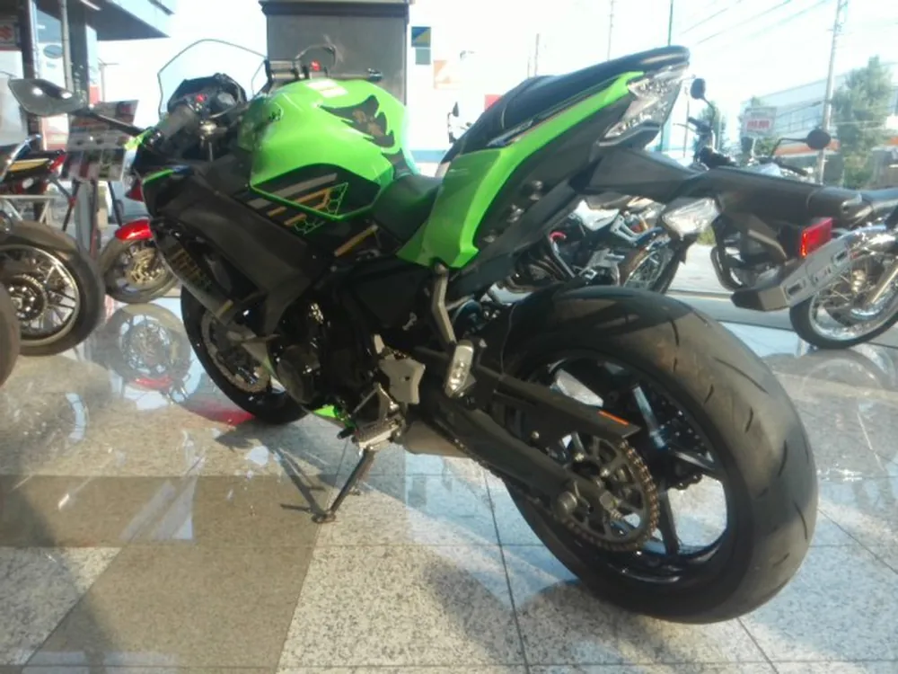 Kawasaki Ninja650A 2020, black / lime, фото 5