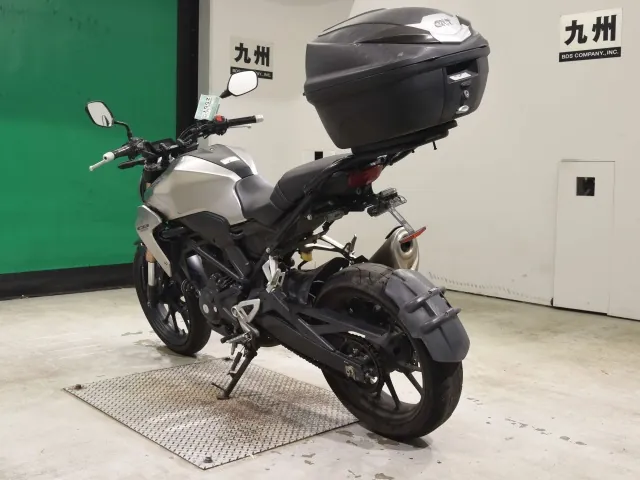 Honda CB250R MC52, matt silver, фото 6