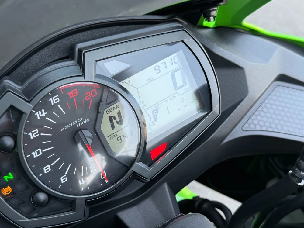 Kawasaki Ninja ZX-25R, lime / black, фото 7